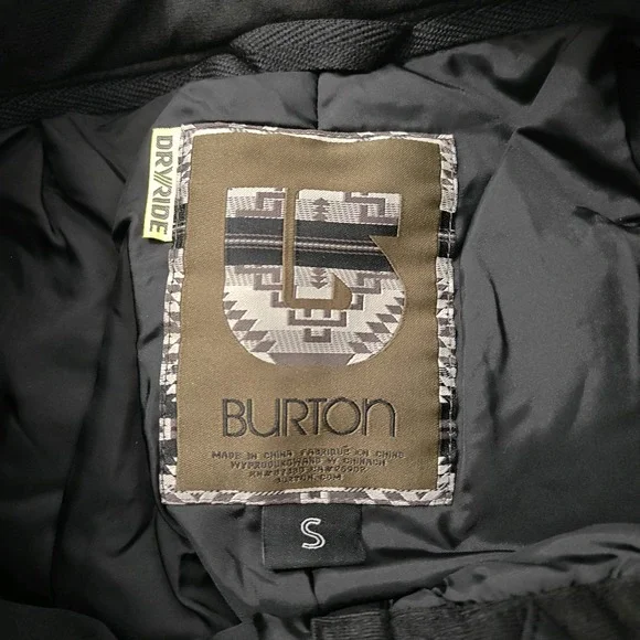 Burton Dryride Womens Small Black Snowboard  Cargo Pants Insulated Winter Sport - Picture 9 of 9